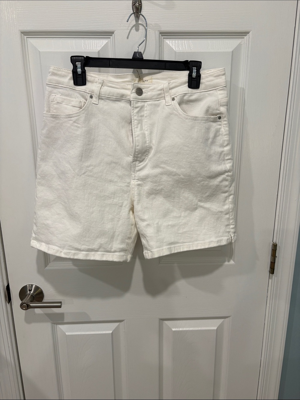Risen Women's White Denim Tommy control Shorts, XL